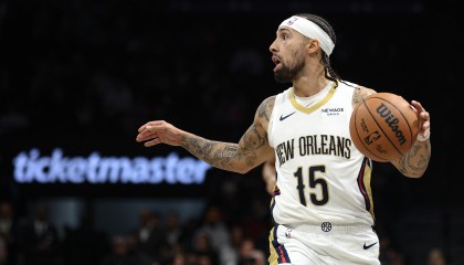 阿尔瓦拉多被送至尼克斯！哈特第一时间更推欢迎老队友